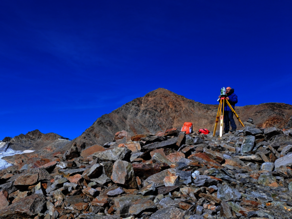 Seilbahnstützenkontrollen, Überwachung von Stauseen, technische Vermessung im Gebirge sind im Portfolio von GEO-GEM.