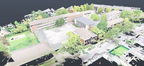 Für dieses Schulgebäude aus den Siebzigerjahren schuf das BIM-Kompetenzzentrum von KEMPEN KRAUSE Ingenieure die Planungsgrundlagen mitttels rmDATA 3DWorx.